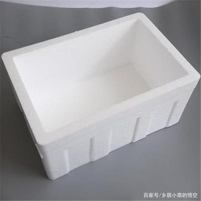 農(nóng)村陽(yáng)臺(tái)上用泡沫箱種辣椒的實(shí)操指南
